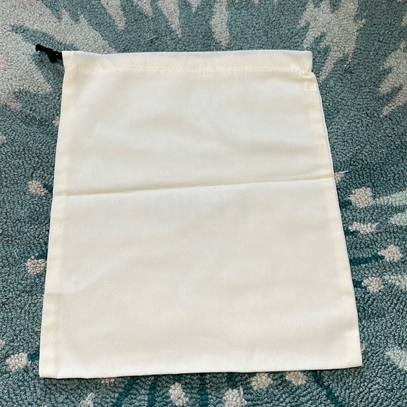 11x13” Fendi Dustbag - Picture 2 of 3